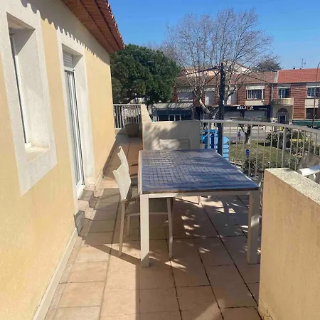 Spacious 3-room شقة Fréjus